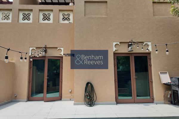 3 bedroom Villa for sale in Dubai under AED 4,100,000